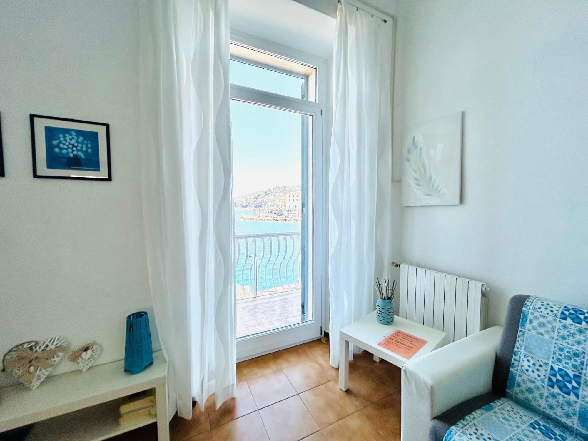 Molo 28 Beach Parking Ac Porto Santo Stefano  Esterno foto