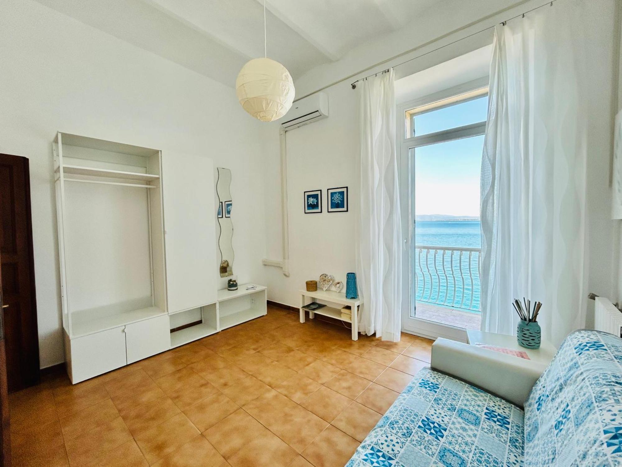 Molo 28 Beach Parking Ac Porto Santo Stefano  Esterno foto